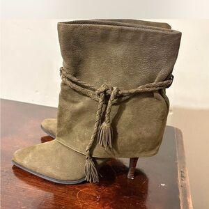 Enzo Angollini  Boots beautiful olive green